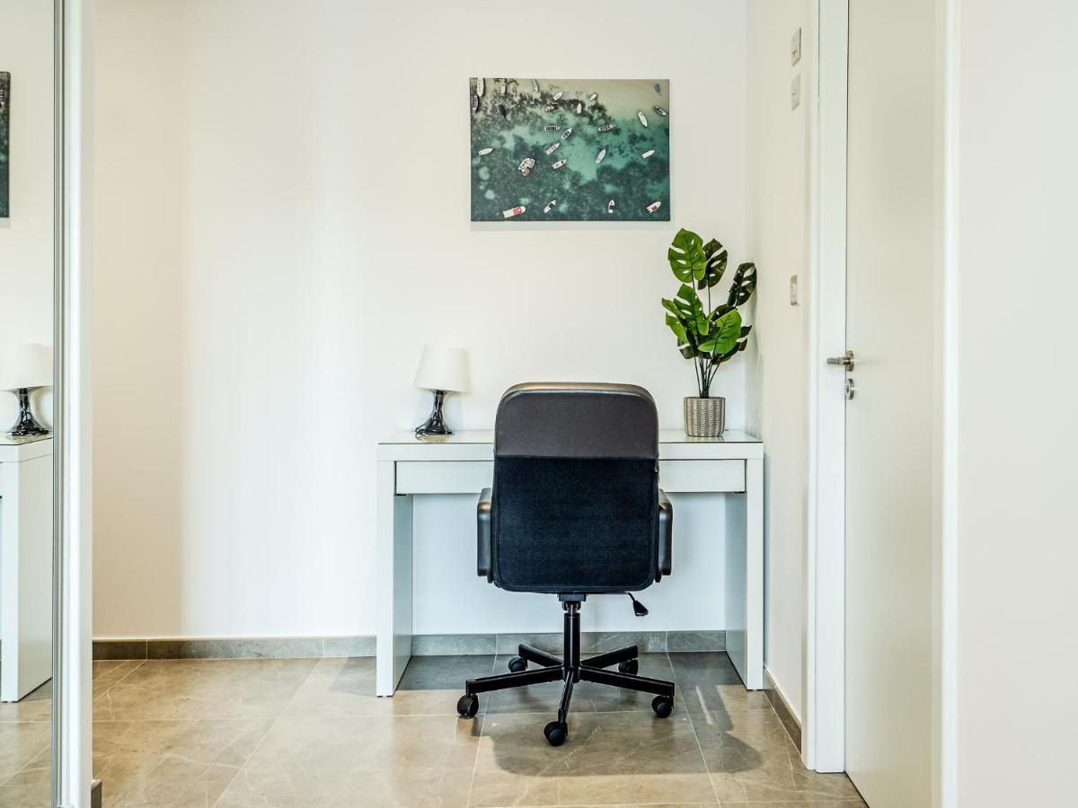 Brand New Studio Near The Beach, Gibilterra Esterno foto